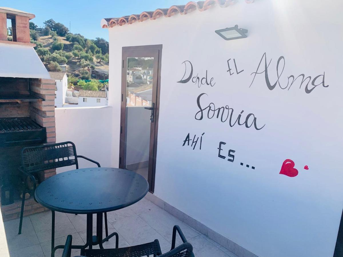 Апартаменты Bodegas De Felicidad Setenil De Las Bodegas Экстерьер фото